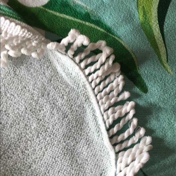 Beach Blanket Floral Pineapple print - Picture 6 of 9